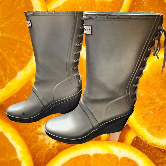 Hunter Gold Rubber Boots with Lace Up Back Size 9 - Picture 1 of 11